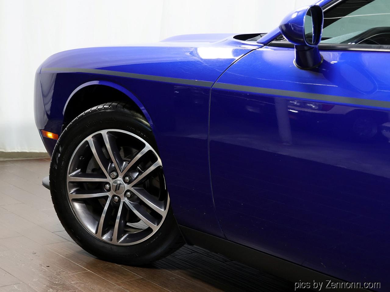Dodge Challenger GT AWD 2019