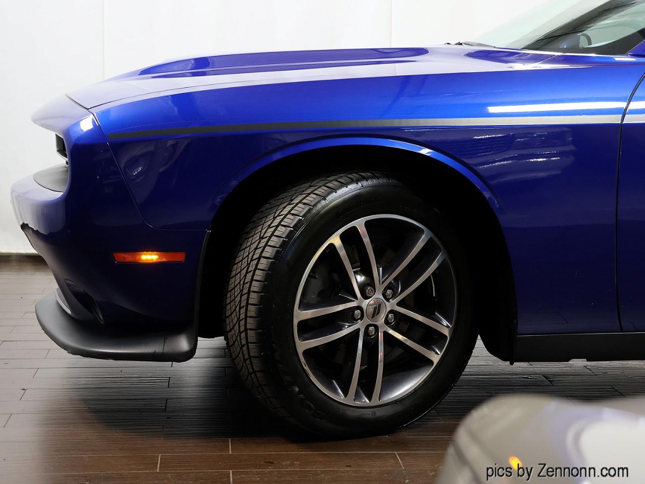 Dodge Challenger GT AWD 2019