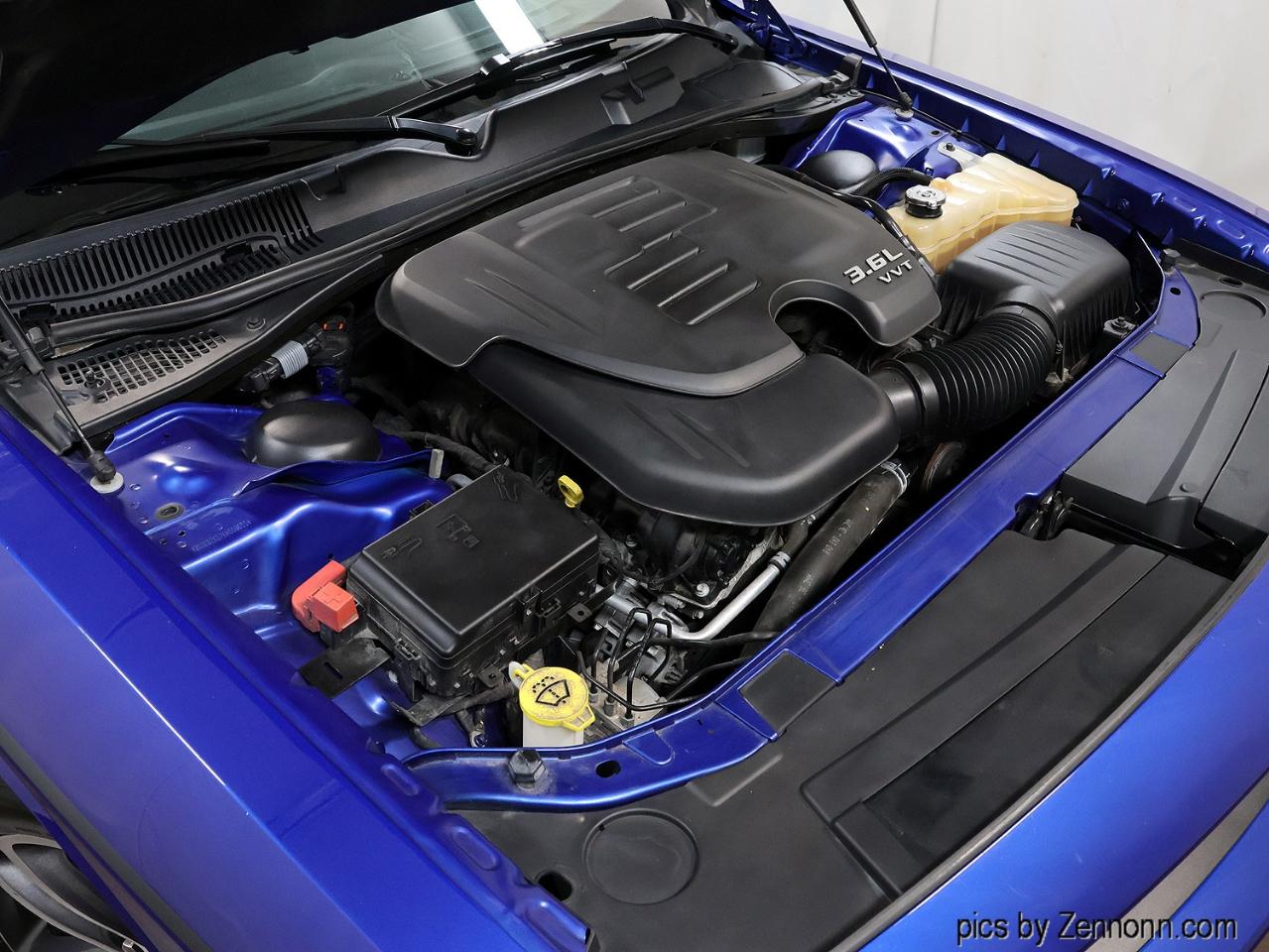 Dodge Challenger GT AWD 2019