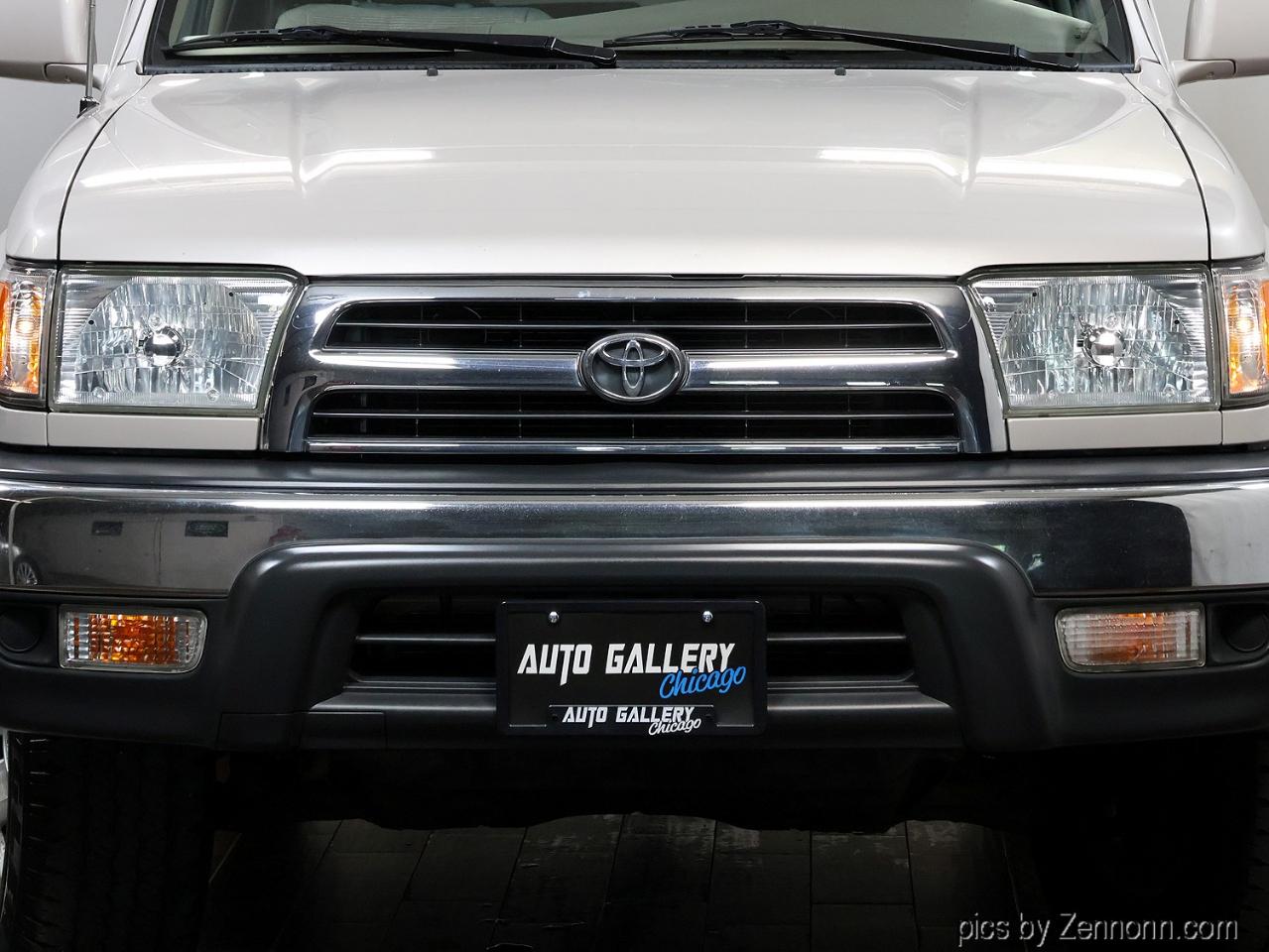 Toyota 4Runner 4dr SR5 3.4L Auto 4WD 1999
