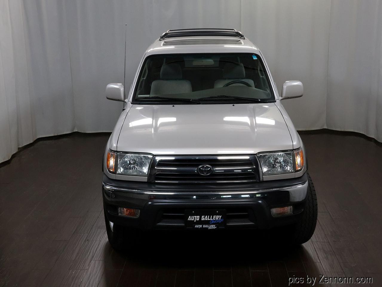 Toyota 4Runner 4dr SR5 3.4L Auto 4WD 1999