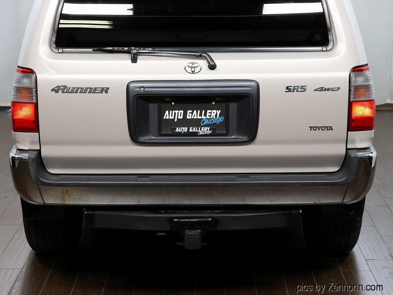 Toyota 4Runner 4dr SR5 3.4L Auto 4WD 1999