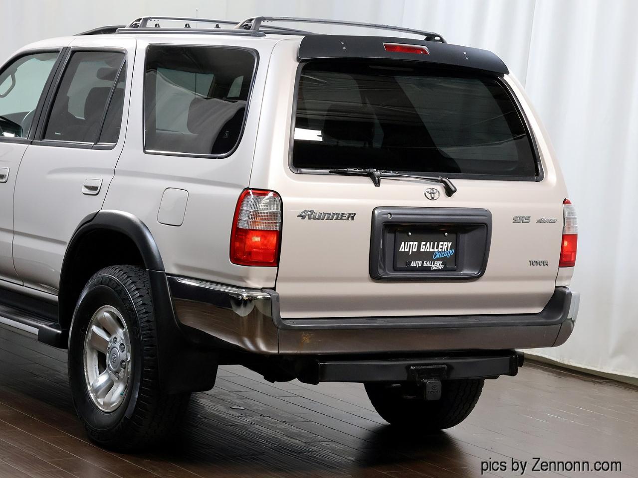 Toyota 4Runner 4dr SR5 3.4L Auto 4WD 1999