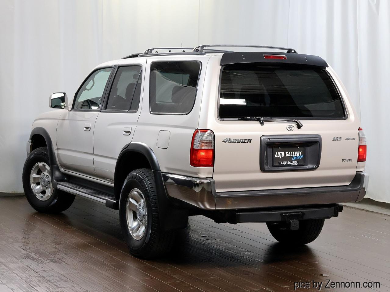 Toyota 4Runner 4dr SR5 3.4L Auto 4WD 1999