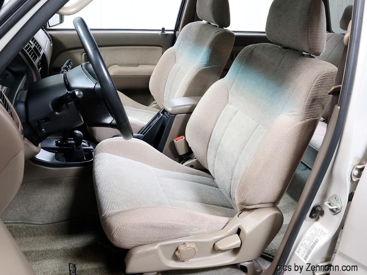Toyota 4Runner 4dr SR5 3.4L Auto 4WD 1999