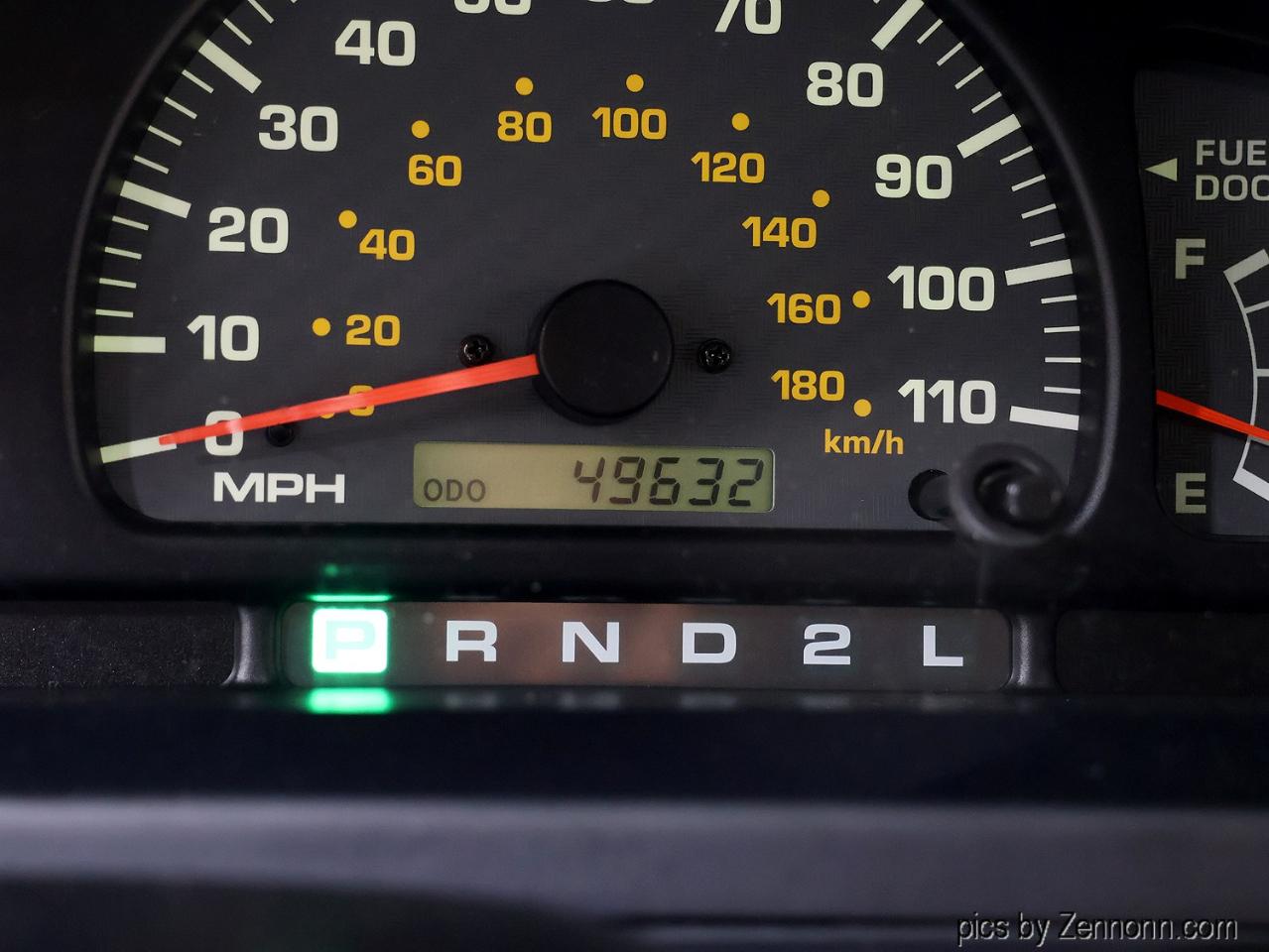 Toyota 4Runner 4dr SR5 3.4L Auto 4WD 1999