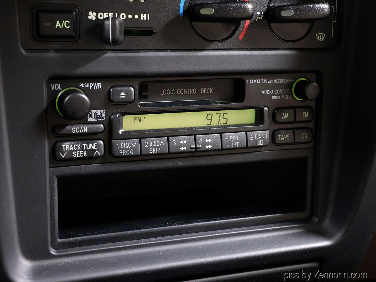 Toyota 4Runner 4dr SR5 3.4L Auto 4WD 1999