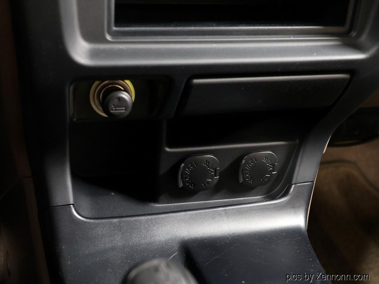 Toyota 4Runner 4dr SR5 3.4L Auto 4WD 1999