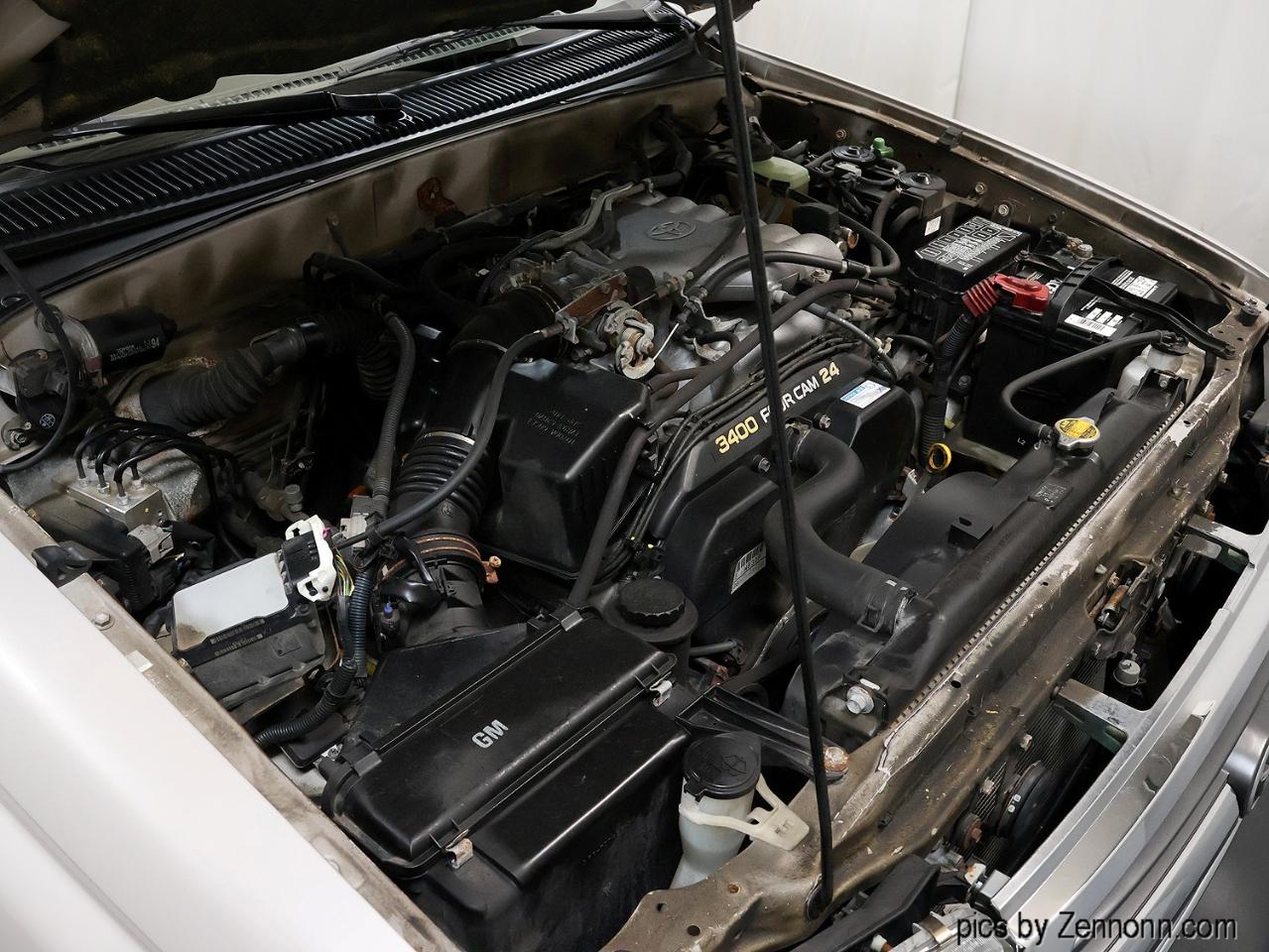 Toyota 4Runner 4dr SR5 3.4L Auto 4WD 1999