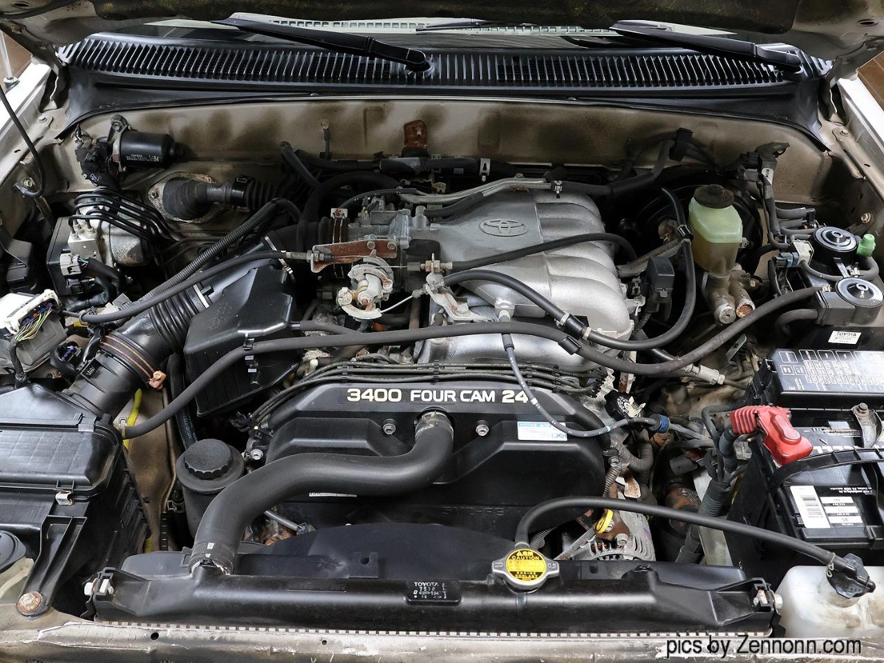 Toyota 4Runner 4dr SR5 3.4L Auto 4WD 1999