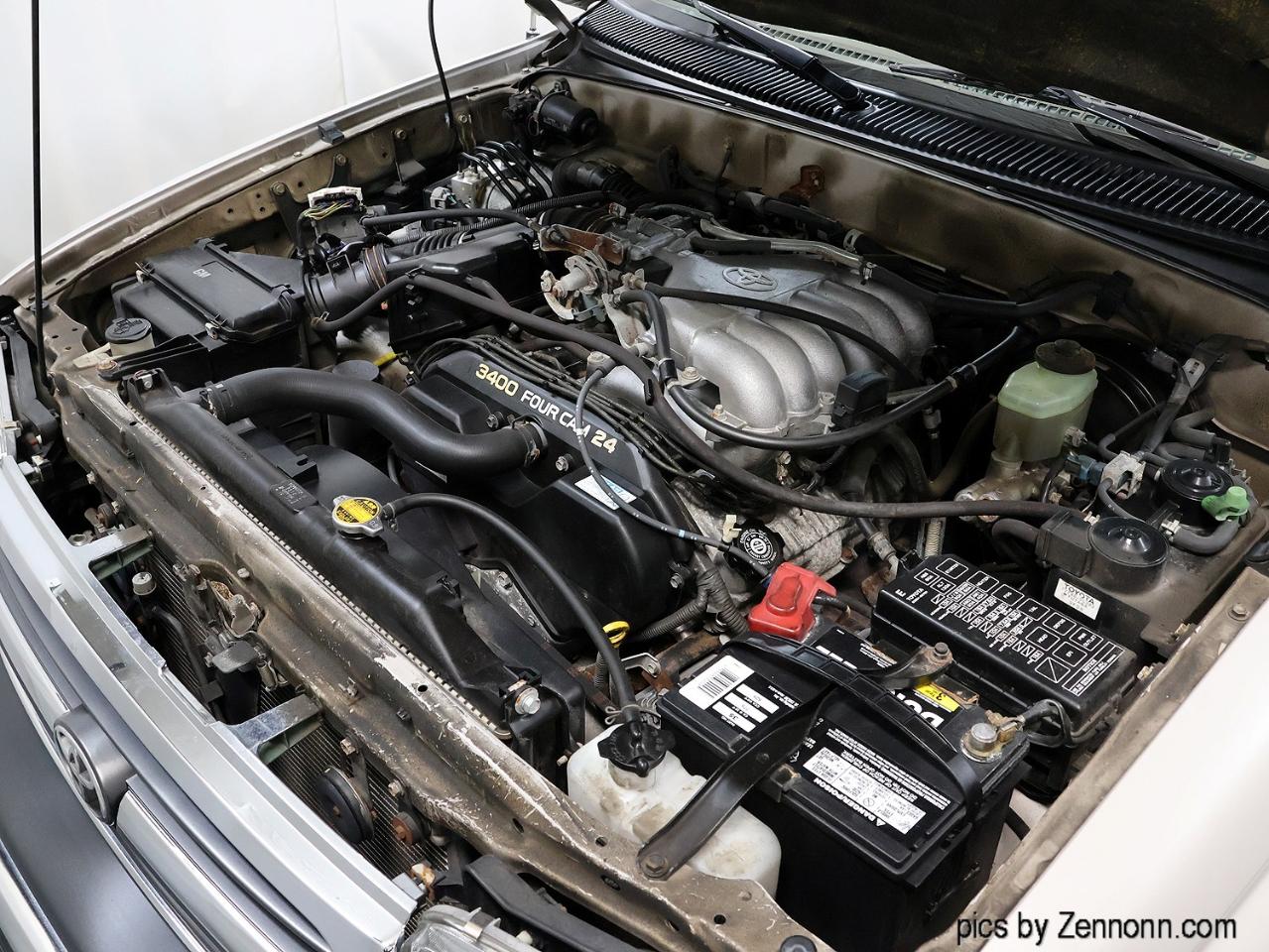 Toyota 4Runner 4dr SR5 3.4L Auto 4WD 1999