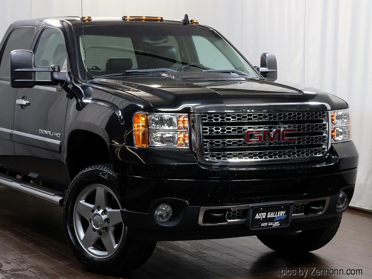 GMC Sierra 2500HD 4WD Crew Cab 153.7" Denali 2013