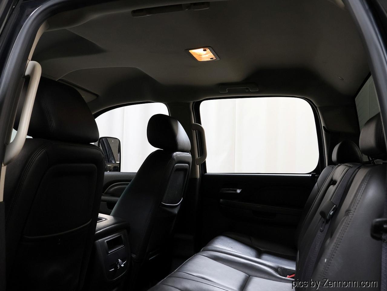 GMC Sierra 2500HD 4WD Crew Cab 153.7" Denali 2013