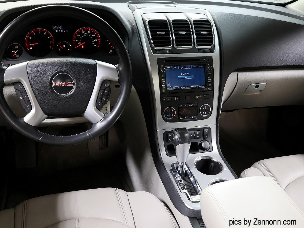 GMC Acadia FWD 4dr SLT2 2011