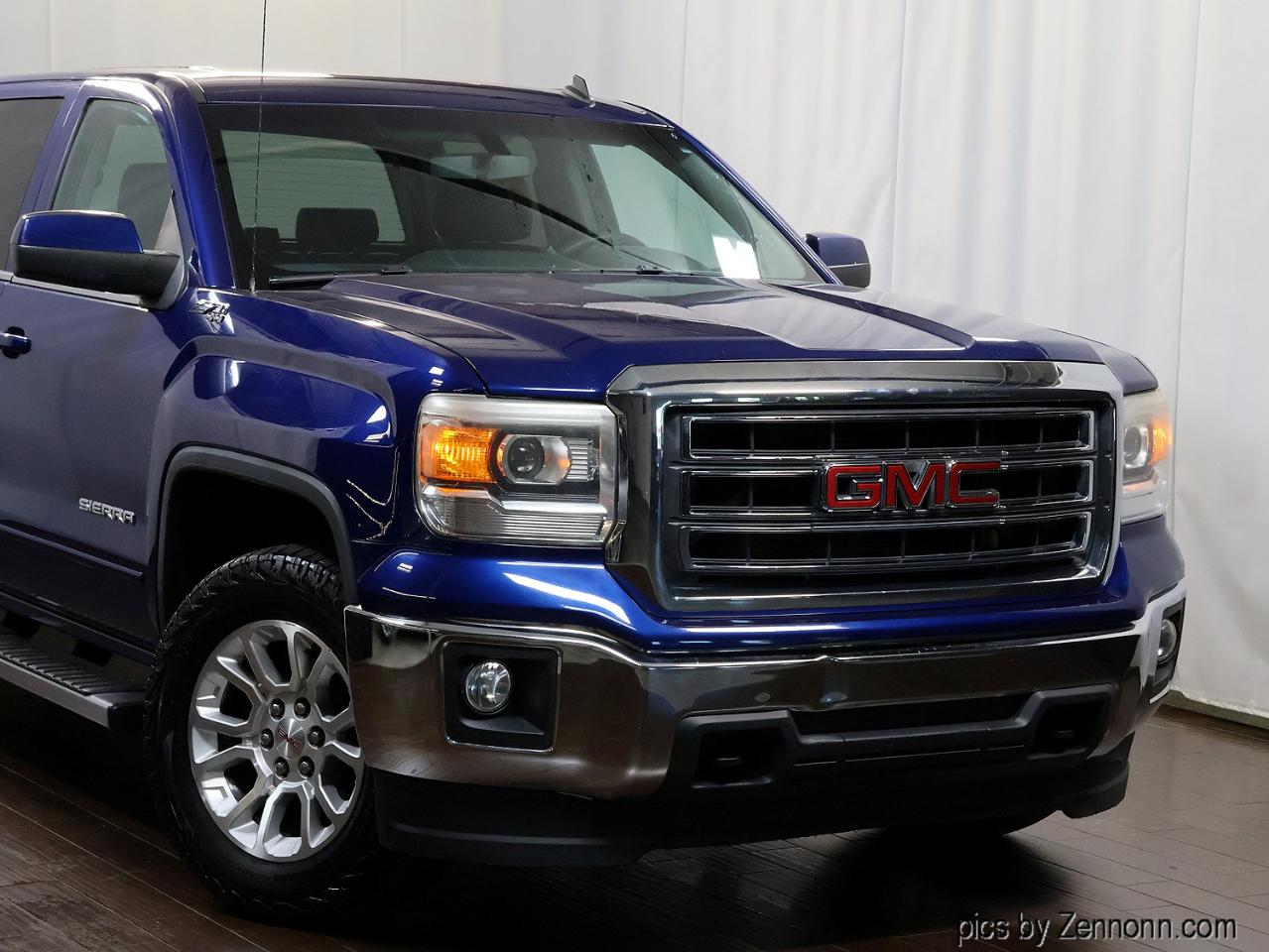 GMC Sierra 1500 4WD Crew Cab 153.0" SLE 2014