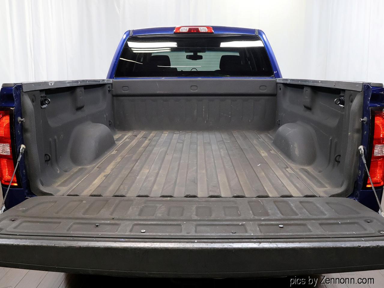 GMC Sierra 1500 4WD Crew Cab 153.0" SLE 2014