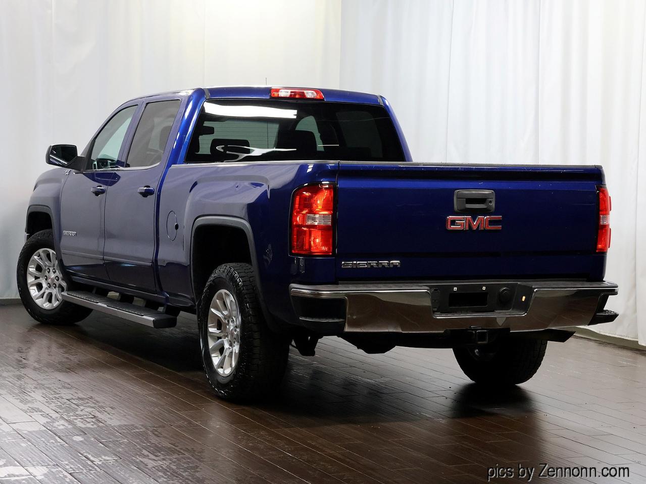 GMC Sierra 1500 4WD Crew Cab 153.0" SLE 2014