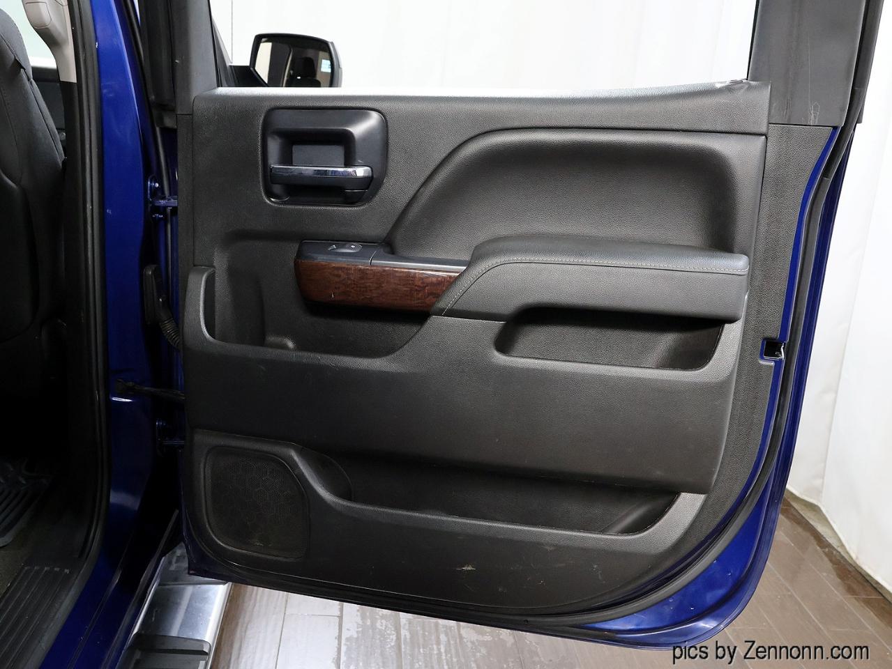 GMC Sierra 1500 4WD Crew Cab 153.0" SLE 2014