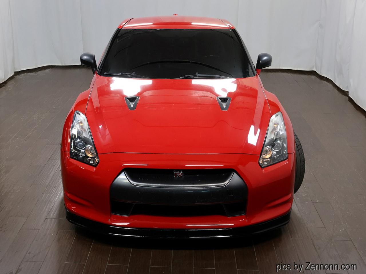 Nissan GT-R 2dr Cpe Premium 2010