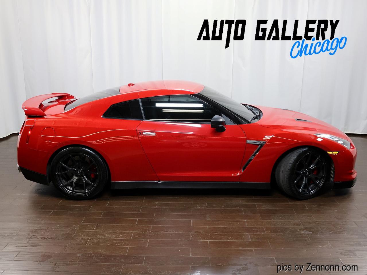 Nissan GT-R 2dr Cpe Premium 2010
