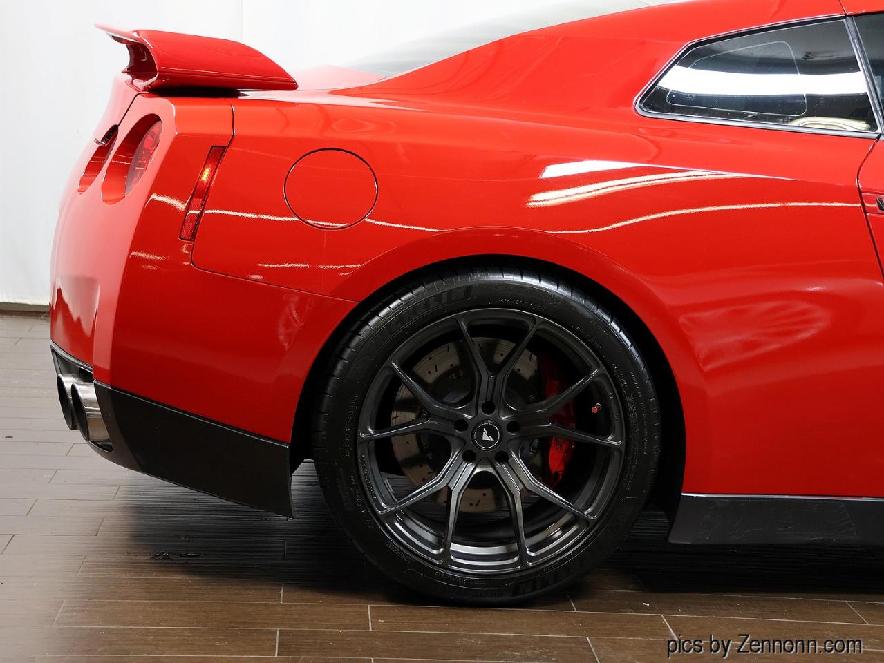 Nissan GT-R 2dr Cpe Premium 2010