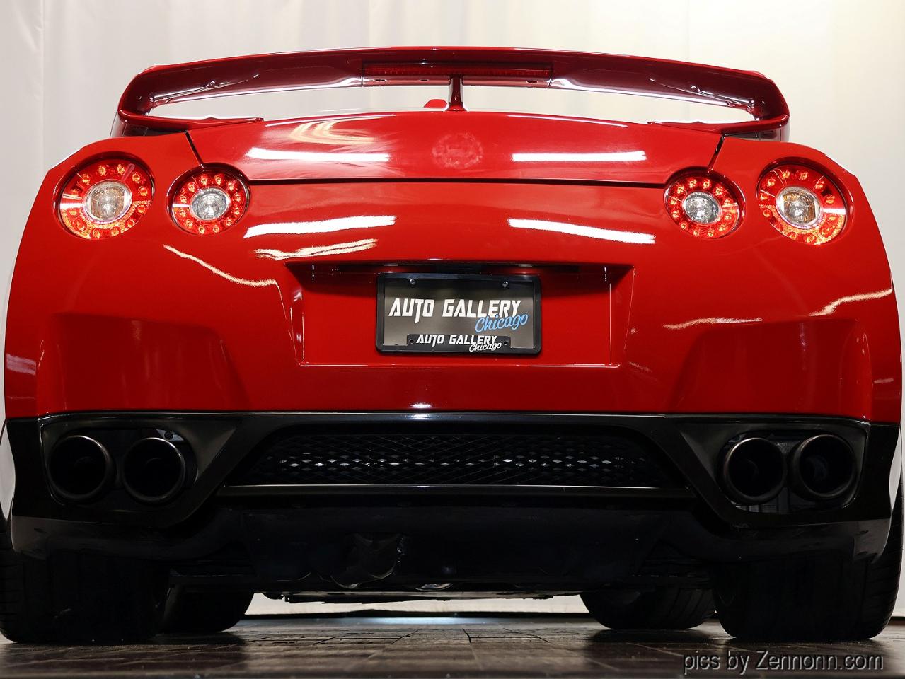 Nissan GT-R 2dr Cpe Premium 2010