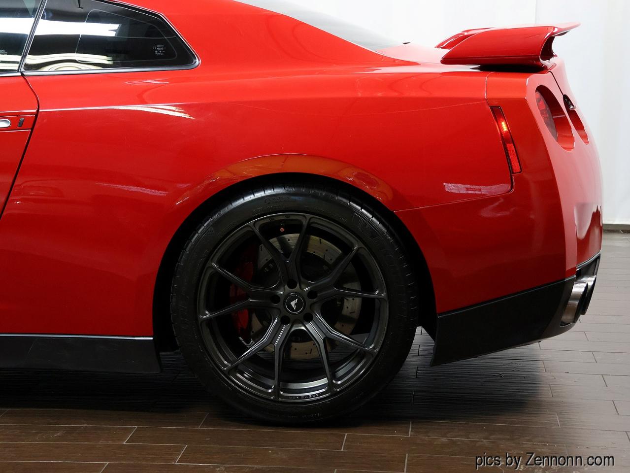 Nissan GT-R 2dr Cpe Premium 2010