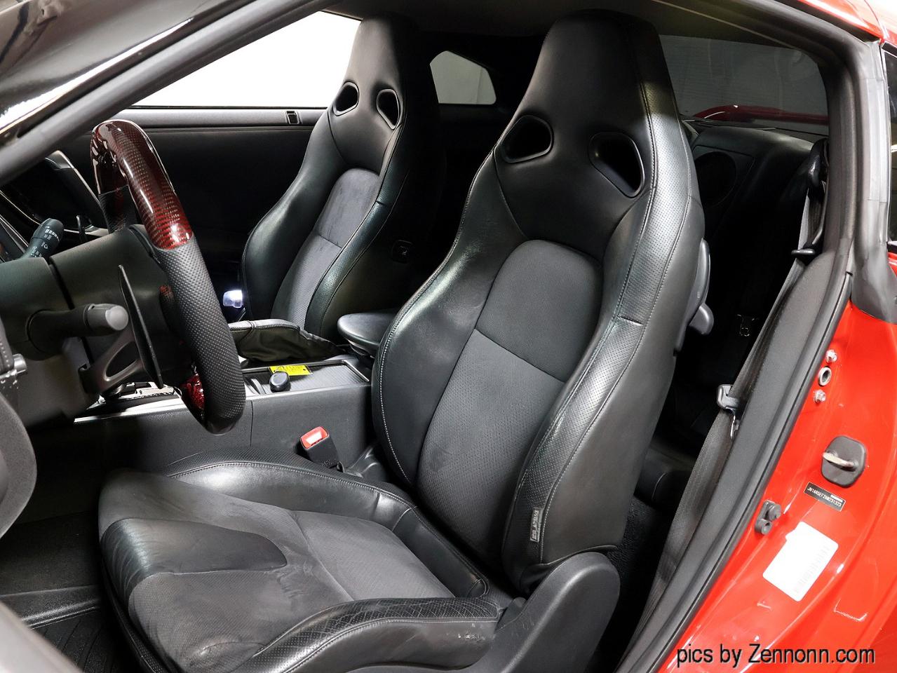 Nissan GT-R 2dr Cpe Premium 2010