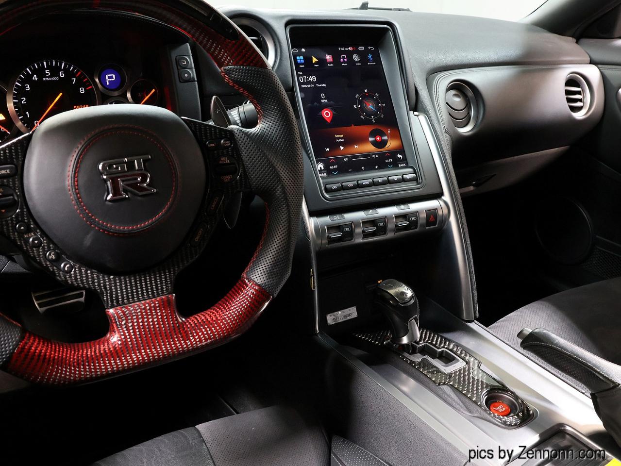 Nissan GT-R 2dr Cpe Premium 2010
