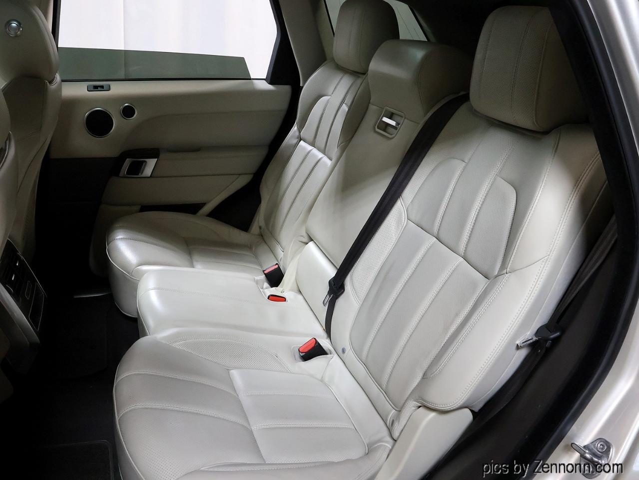 Land Rover Range Rover Sport 4WD 4dr HSE 2015