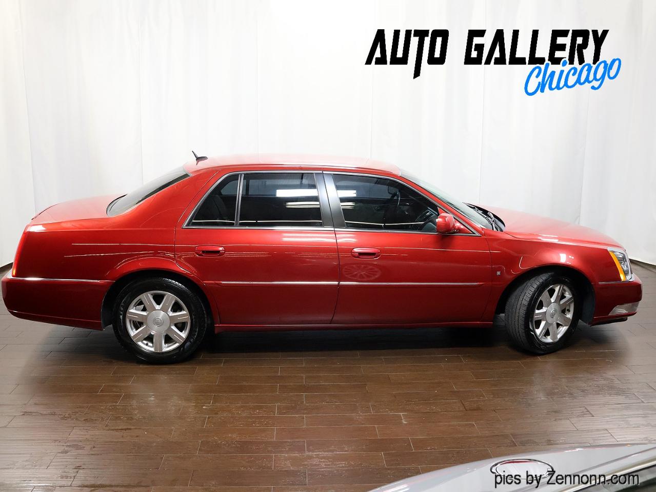 Cadillac DTS 4dr Sdn V8 2007