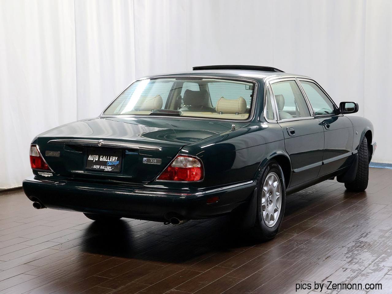 Jaguar XJ 4dr Sdn 1999