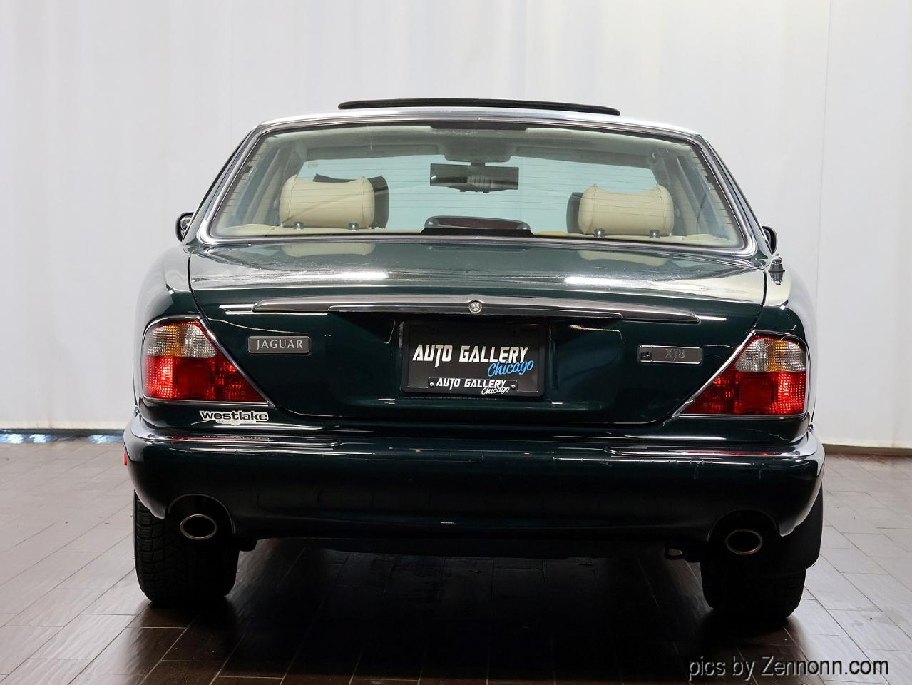 Jaguar XJ 4dr Sdn 1999