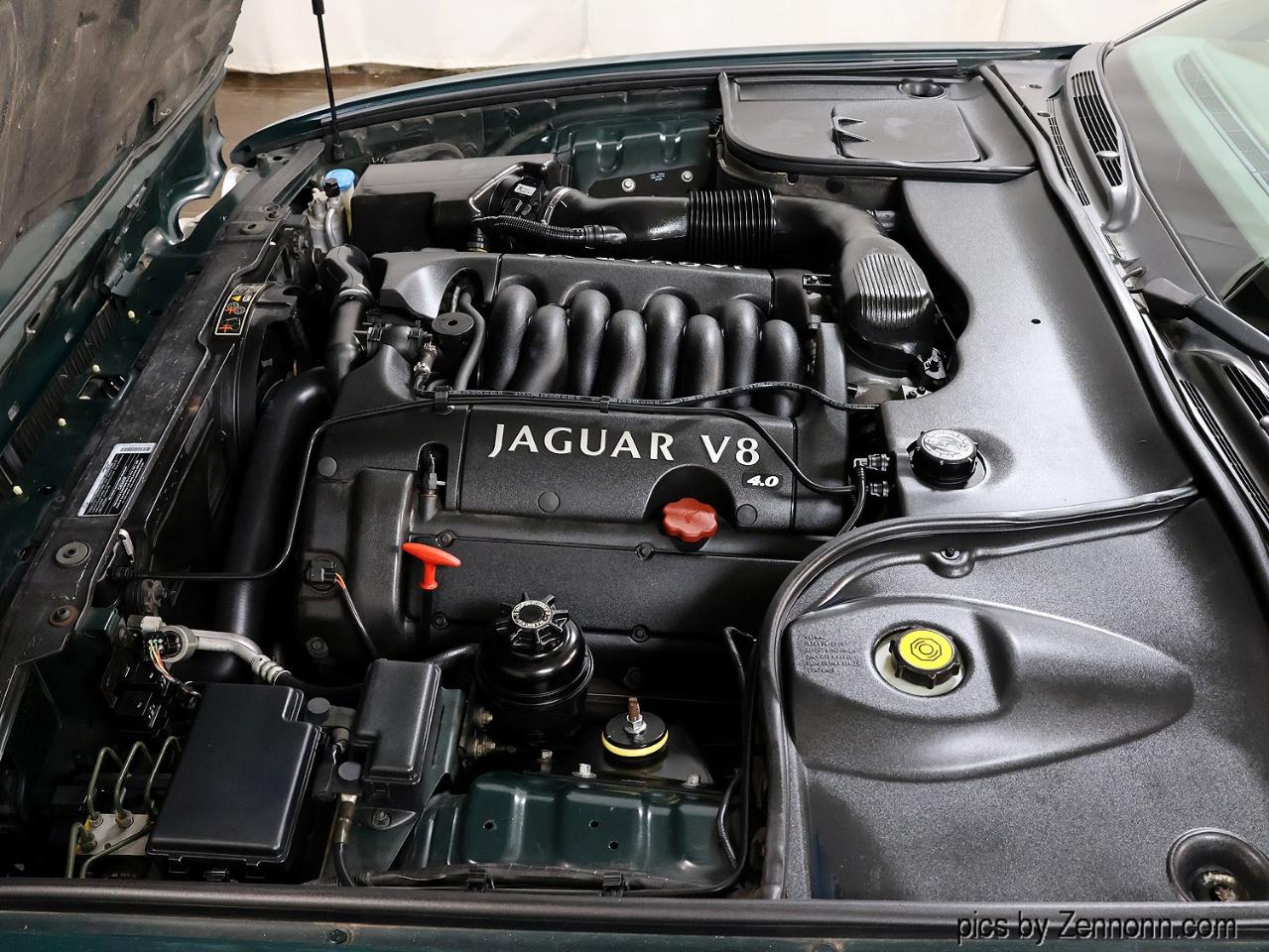 Jaguar XJ 4dr Sdn 1999