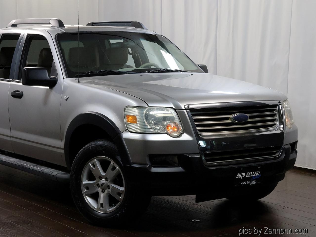 Ford Explorer Sport Trac 2WD 4dr V8 XLT 2007