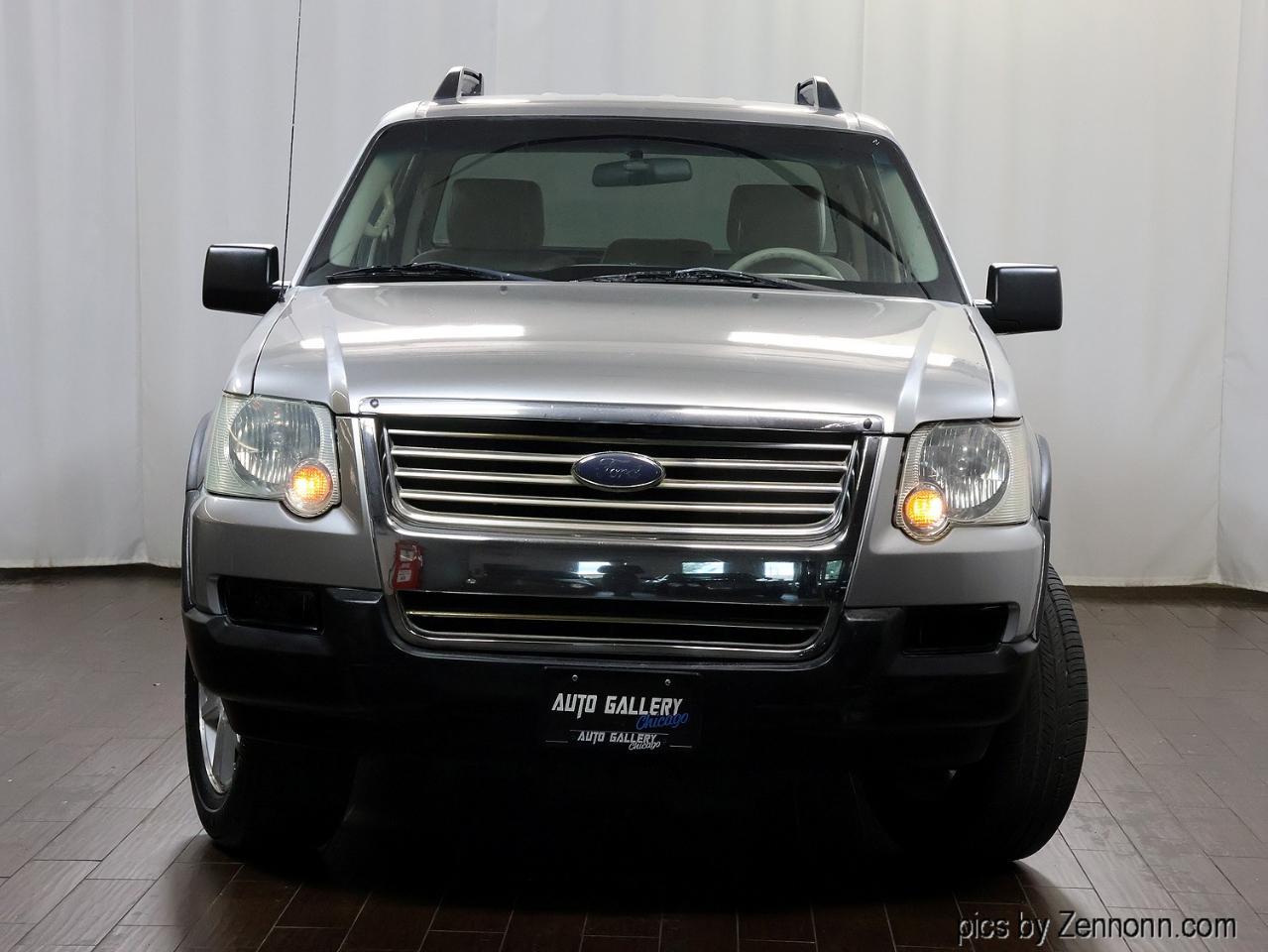 Ford Explorer Sport Trac 2WD 4dr V8 XLT 2007