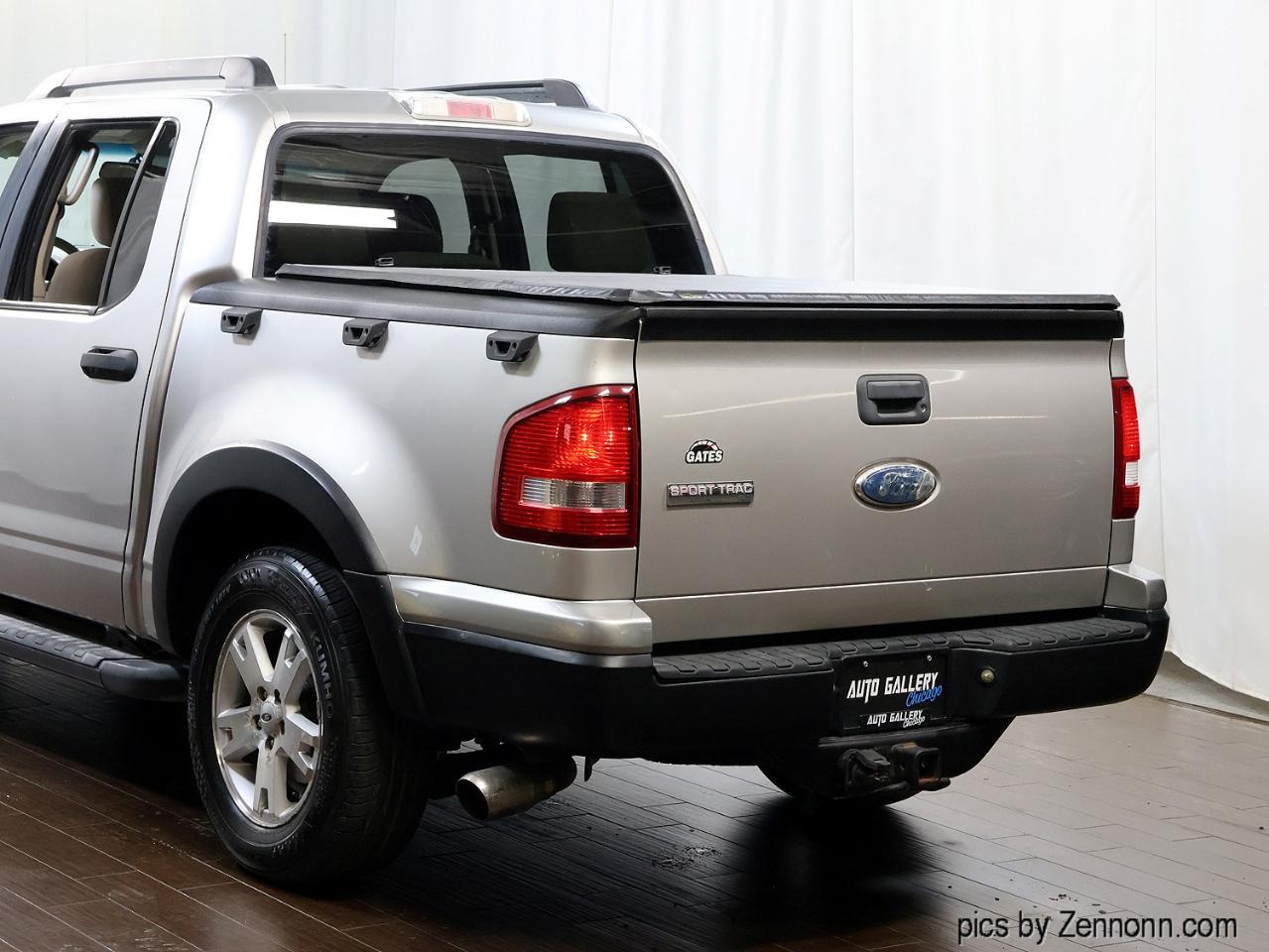 Ford Explorer Sport Trac 2WD 4dr V8 XLT 2007
