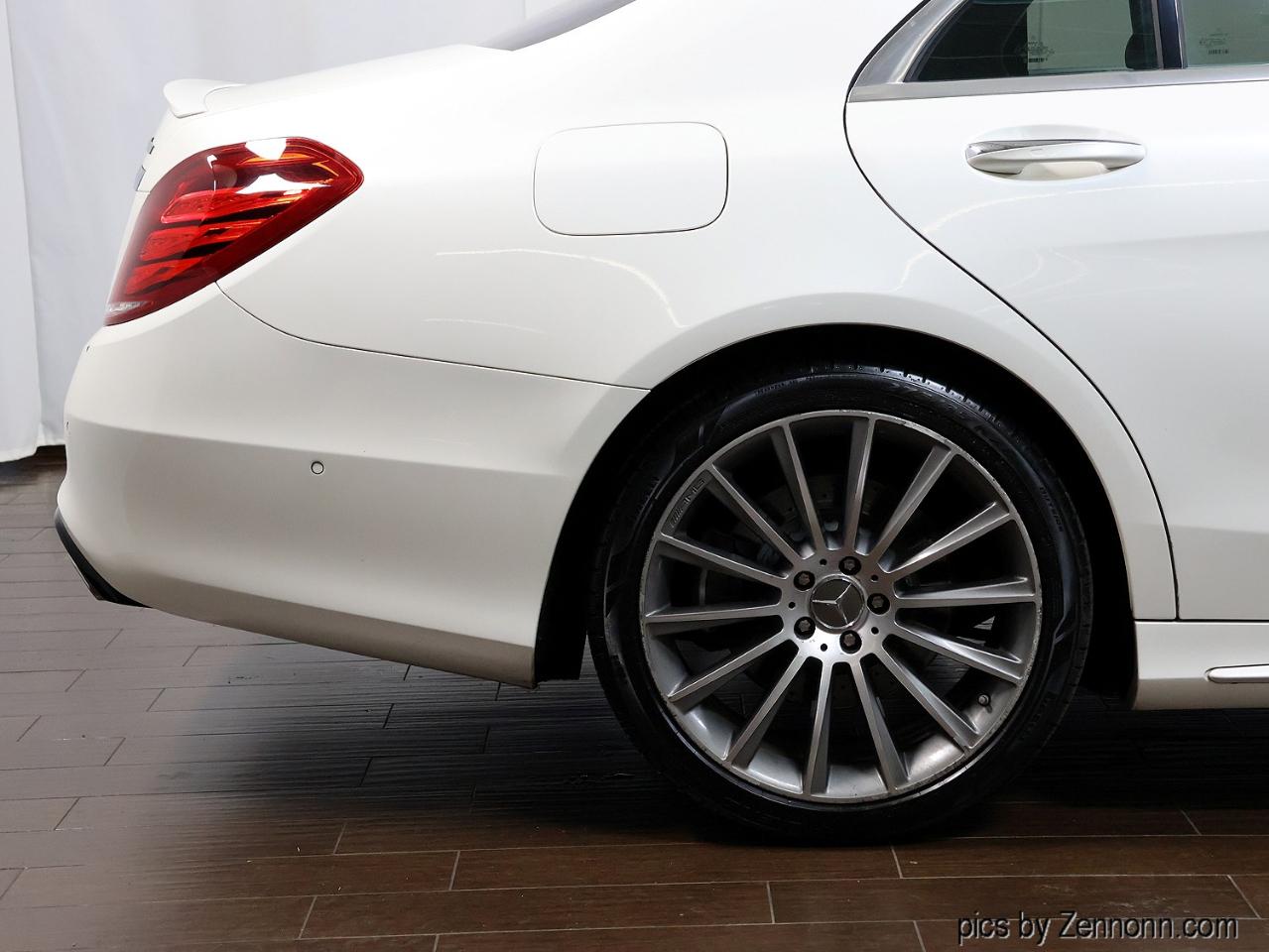 Mercedes-Benz S-Class 4dr Sdn S 550 4MATIC 2016