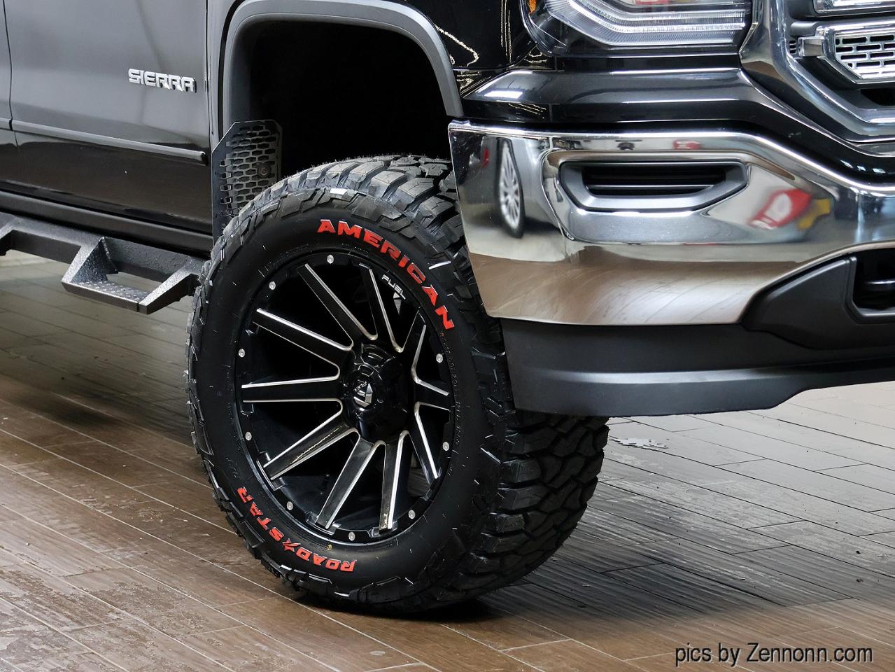 GMC Sierra 1500 4WD Crew Cab 153.0" SLE 2017