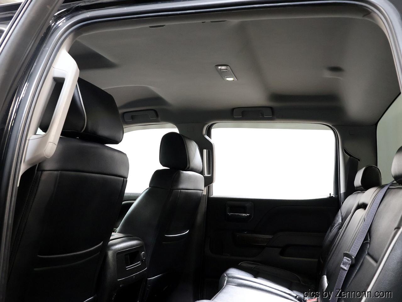 GMC Sierra 1500 4WD Crew Cab 153.0" SLE 2017