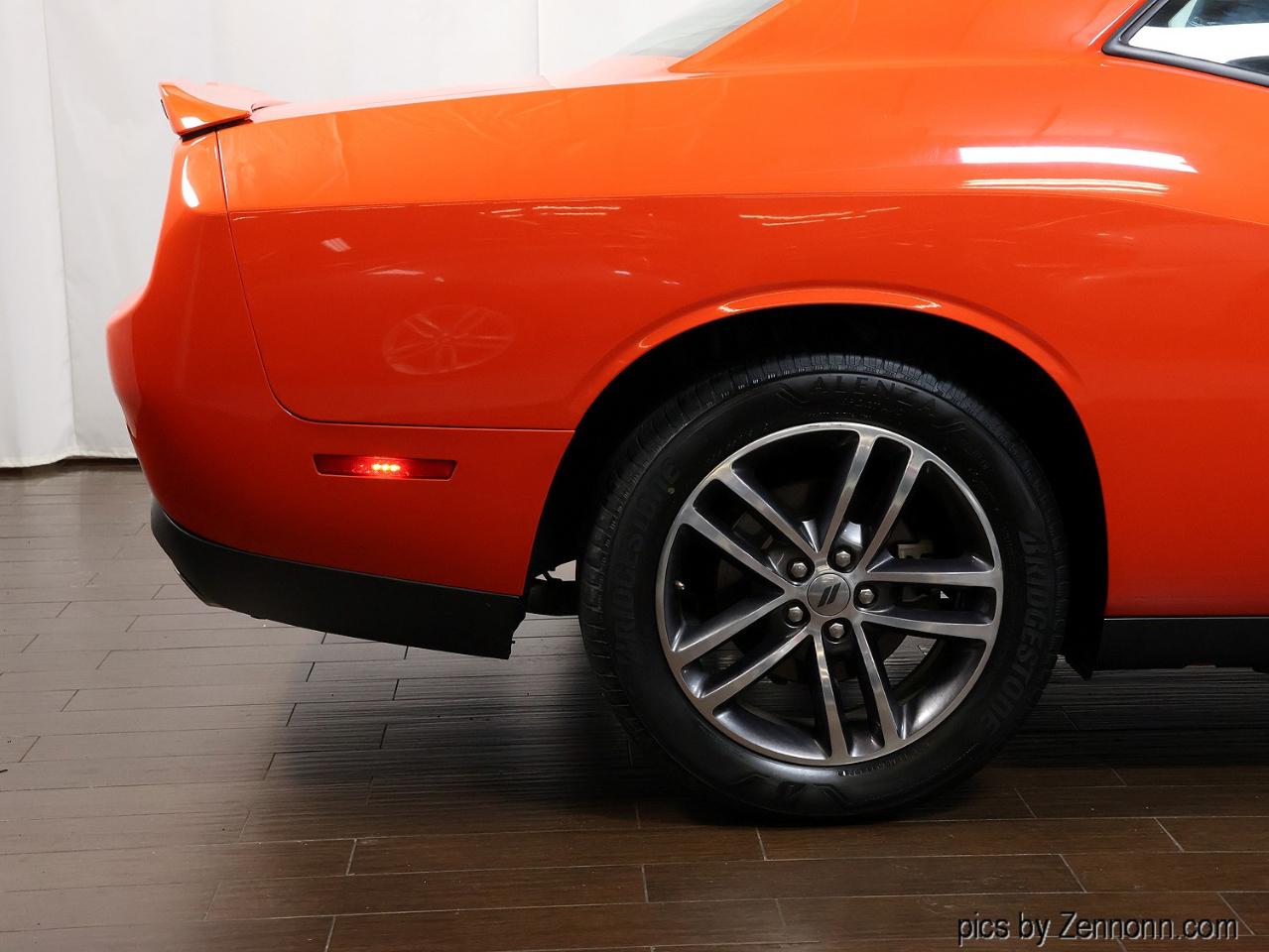 Dodge Challenger GT AWD 2018
