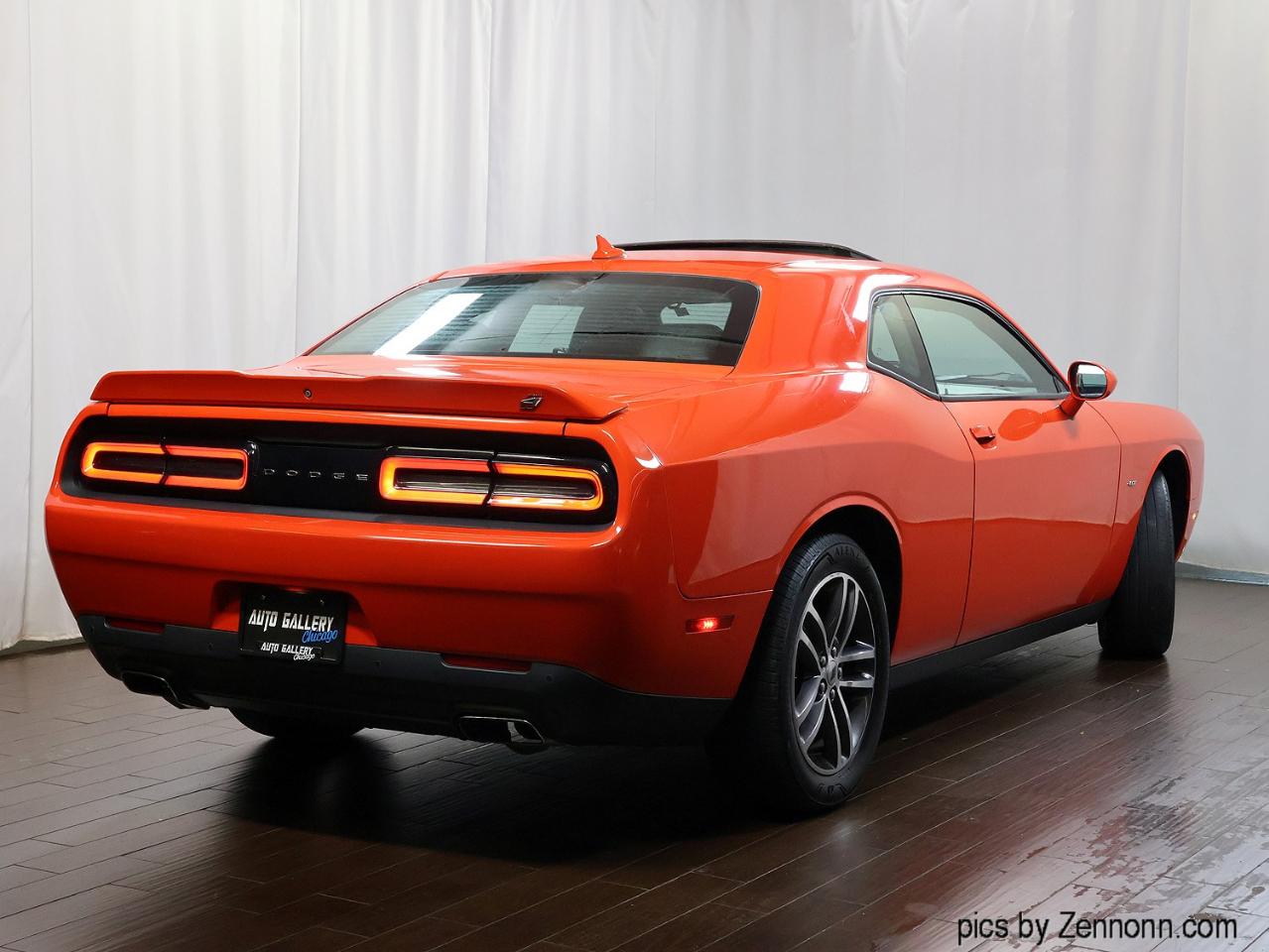 Dodge Challenger GT AWD 2018