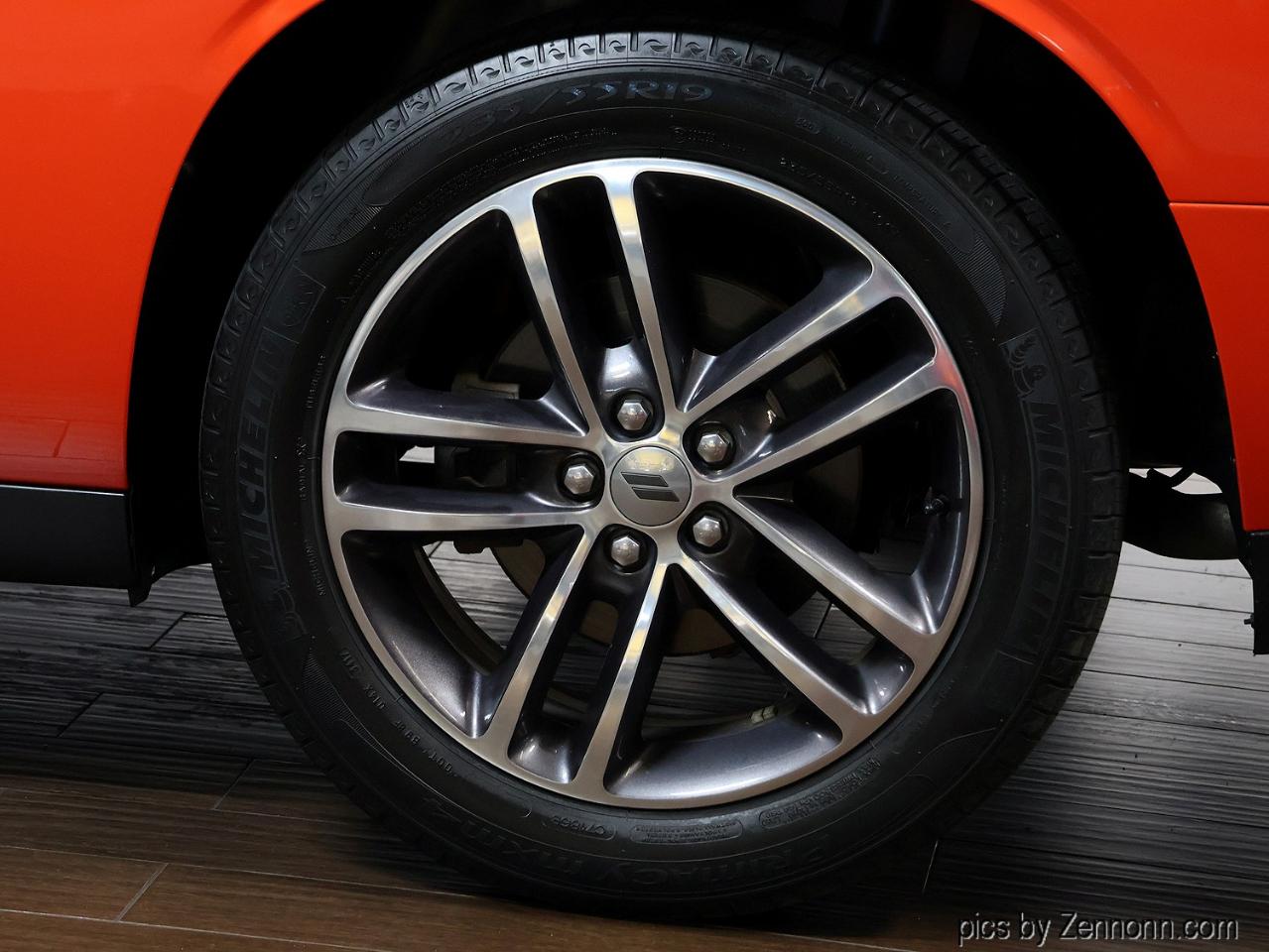 Dodge Challenger GT AWD 2018