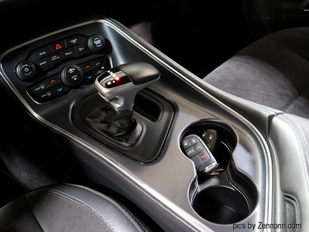 Dodge Challenger GT AWD 2018