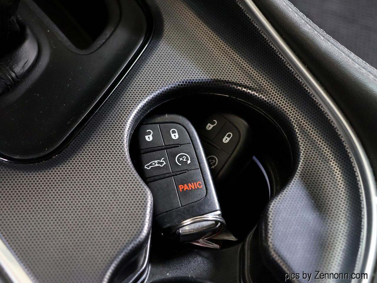 Dodge Challenger GT AWD 2018