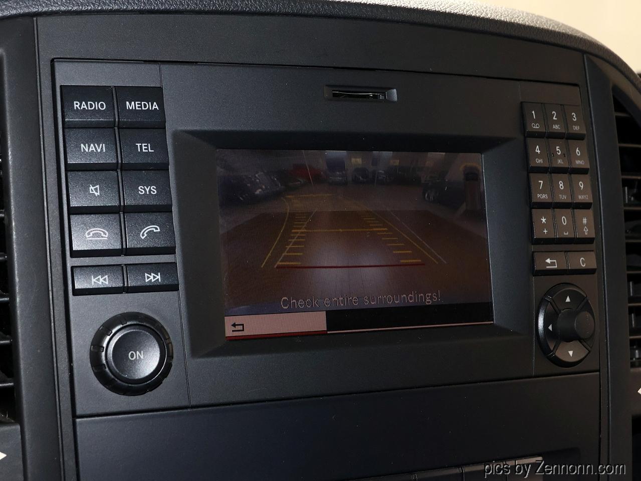 Mercedes-Benz Metris Cargo Van RWD 126" 2016