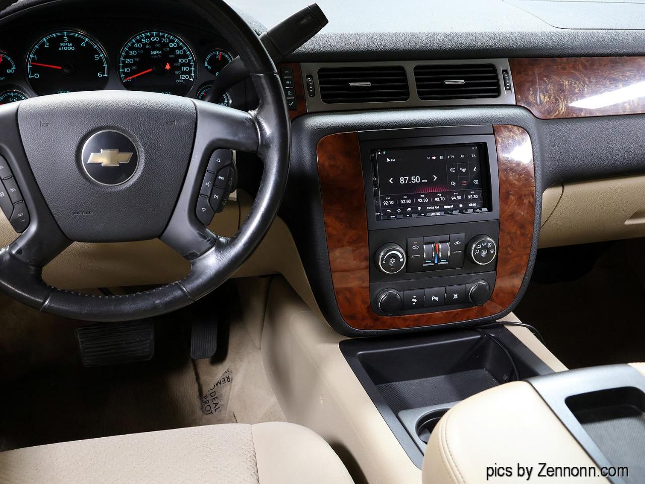 Chevrolet Avalanche 4WD Crew Cab 130" LT w/1LT 2008