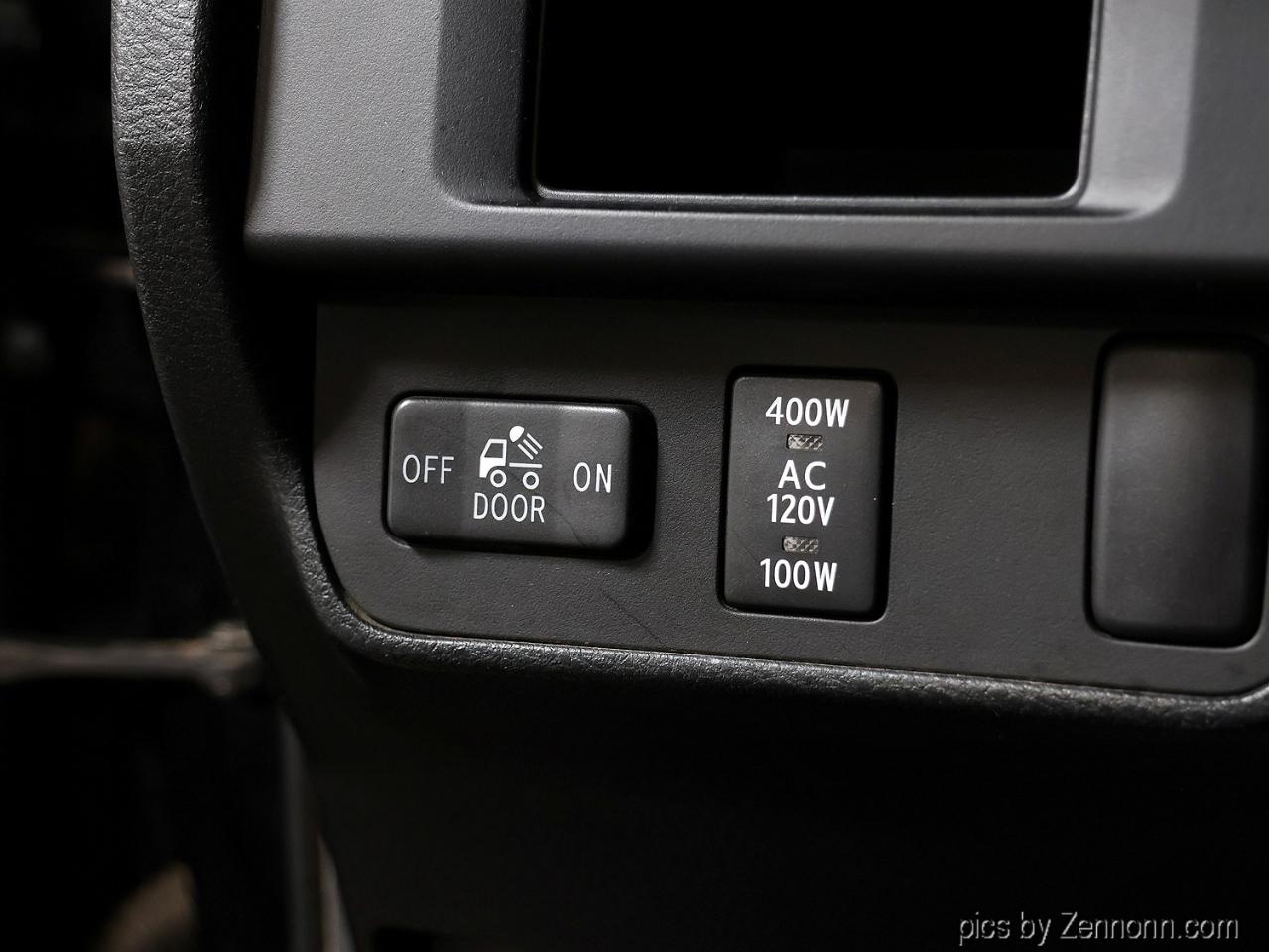 Toyota Tacoma 4WD Double Cab LB V6 AT TRD Off Road (Natl) 2016