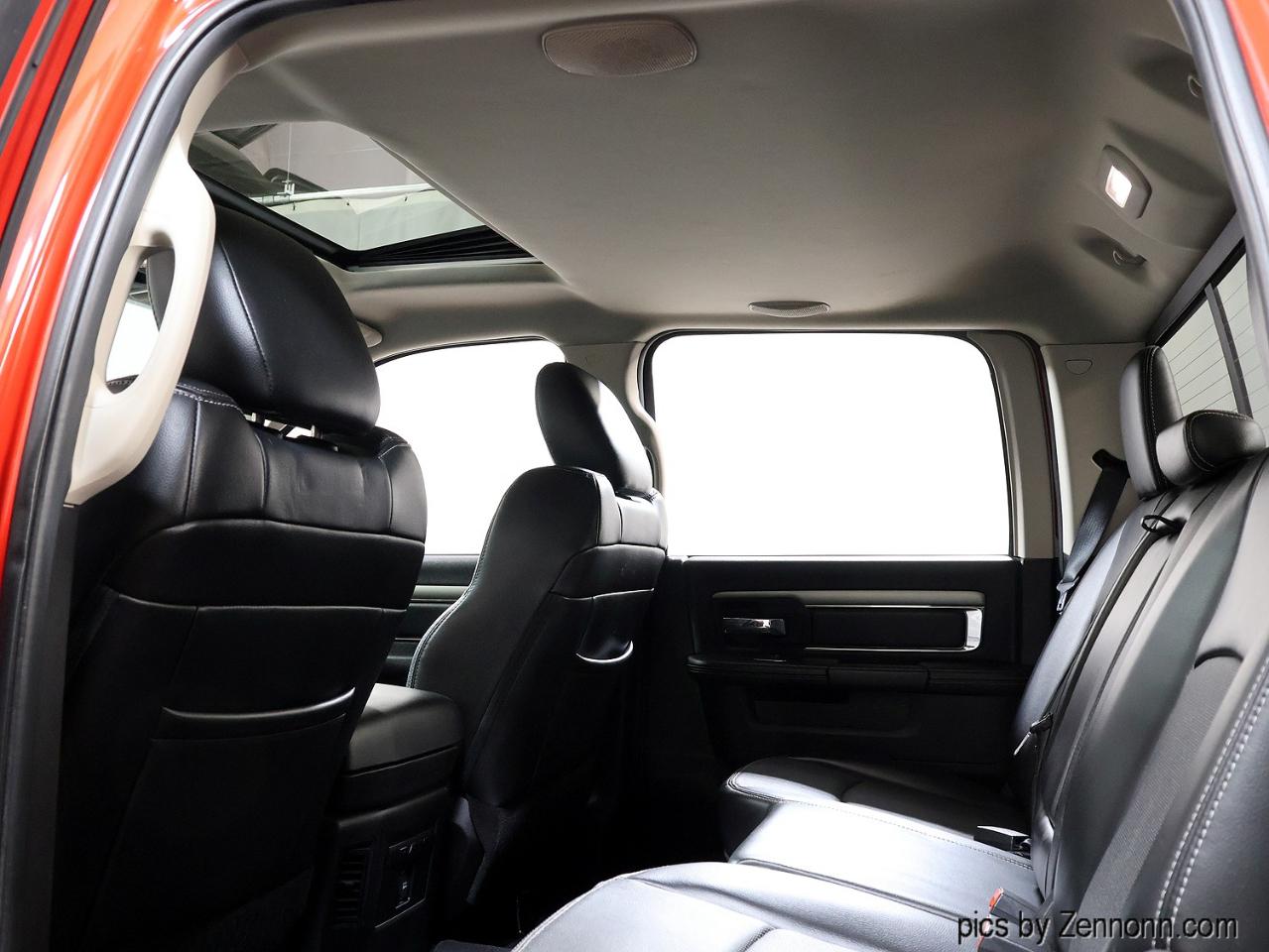 RAM 1500 4WD Crew Cab 140.5" Sport 2013