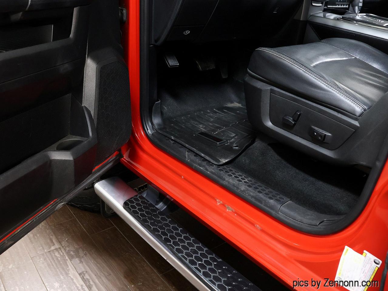 RAM 1500 4WD Crew Cab 140.5" Sport 2013